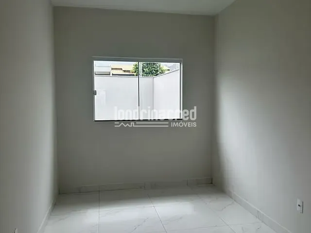 Casa com 125m² 2 quartos e 1 banheiro, à venda, no bairro Jardim Moema em Londrina