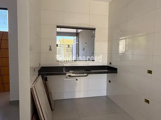 Casa com 125m² 2 quartos e 2 banheiros, à venda, no bairro Residencial Portal do Sol em Londrina