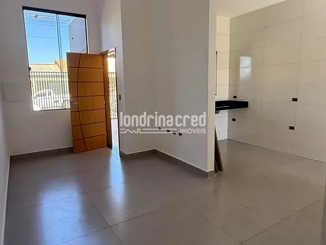 Casa com 125m² 2 quartos e 2 banheiros, à venda, no bairro Residencial Portal do Sol em Londrina