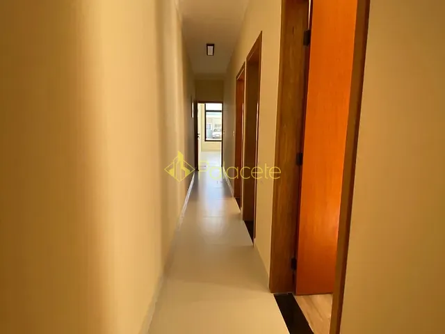 Casa 3 quartos e 1 banheiro, à venda, no bairro Residencial Vila Romana em Pindamonhangaba