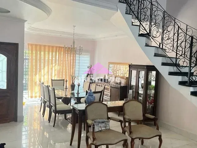 Casa com 360m² 4 quartos e 4 banheiros, à venda, no bairro Jardim Apolo em São José dos Campos