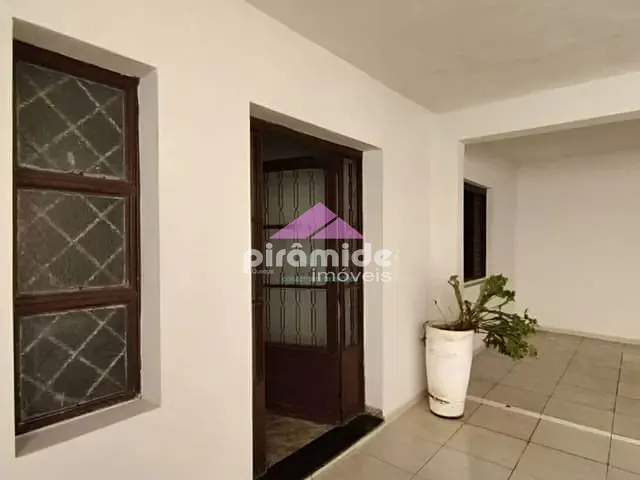 Casa com 157m² 4 quartos e 2 banheiros, à venda, no bairro Borda da Mata em Caçapava