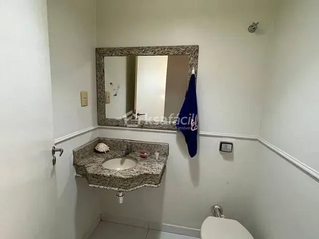 Casa com 275m² 4 quartos e 3 banheiros, à venda, no bairro Jardim Leblon em Campo Grande