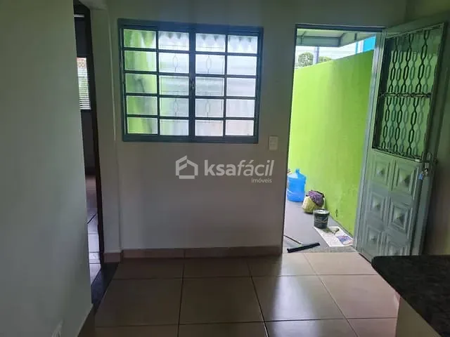 Casa com 1m² 2 quartos e 1 banheiro, para alugar, no bairro Vila Moreninha III em Campo Grande