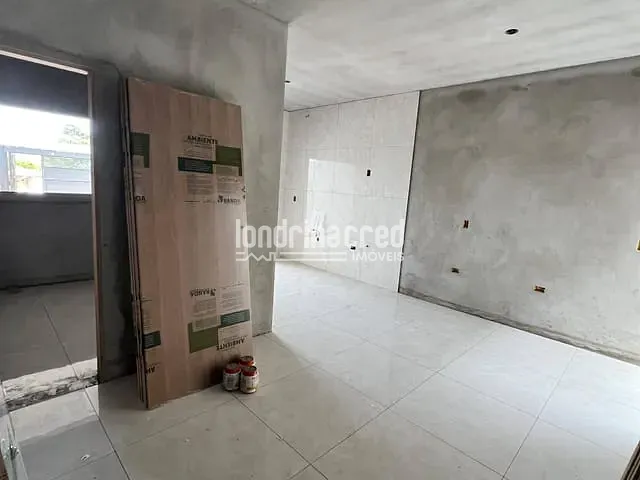 Casa com 125m² 3 quartos e 2 banheiros, à venda, no bairro Jardim Colúmbia D em Londrina