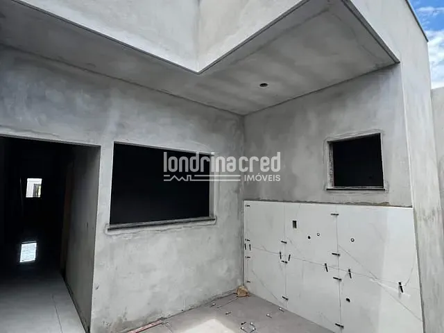 Casa com 125m² 3 quartos e 2 banheiros, à venda, no bairro Jardim Colúmbia D em Londrina