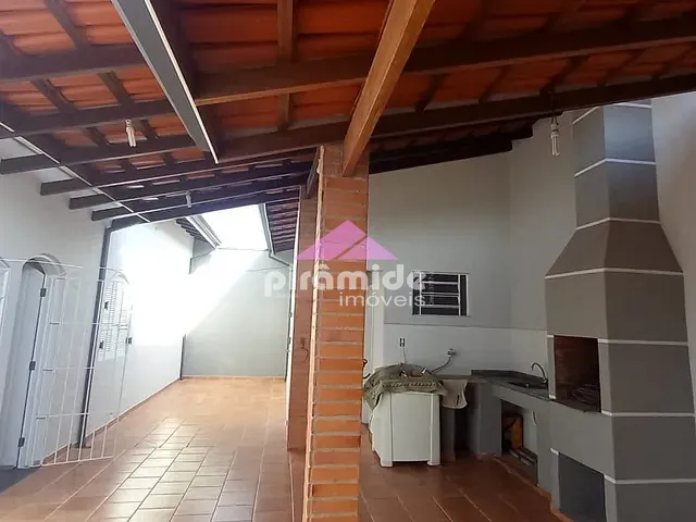 Casa com 250m² 3 quartos e 1 banheiro, à venda, no bairro Jardim Primavera em Caraguatatuba