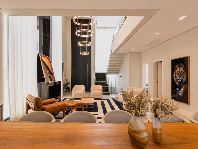 Casa com 450m² 5 quartos e 7 banheiros, à venda, no bairro Tamboré em Santana de Parnaíba