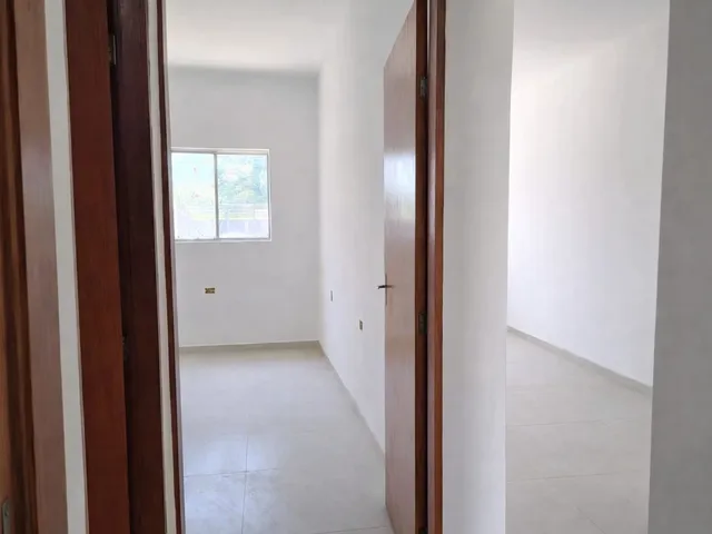 Casa 2 quartos e 1 banheiro, à venda, no bairro Jardim Regina (Moreira César) em Pindamonhangaba