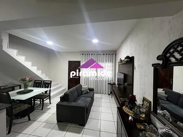Casa com 134m² 3 quartos e 1 banheiro, à venda, no bairro Jardim Paraíso em São José dos Campos