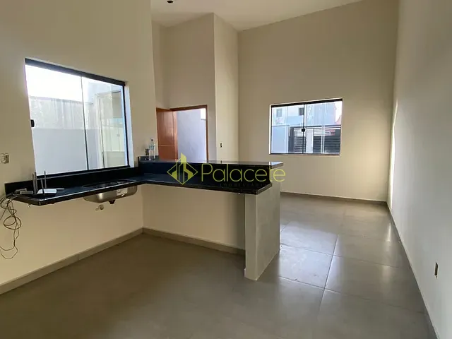 Casa 2 quartos e 1 banheiro, à venda, no bairro Conjunto Habitacional Terra dos Ipês I (Sul) em Pindamonhangaba