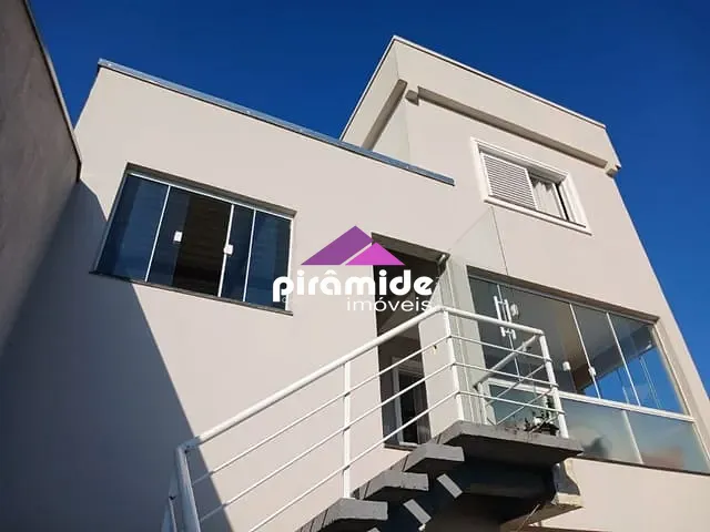 Casa com 318m² 3 quartos e 3 banheiros, à venda, no bairro Condomínio Residencial Mantiqueira em São José dos Campos