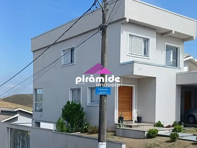 Casa com 318m² 3 quartos e 3 banheiros, à venda, no bairro Condomínio Residencial Mantiqueira em São José dos Campos