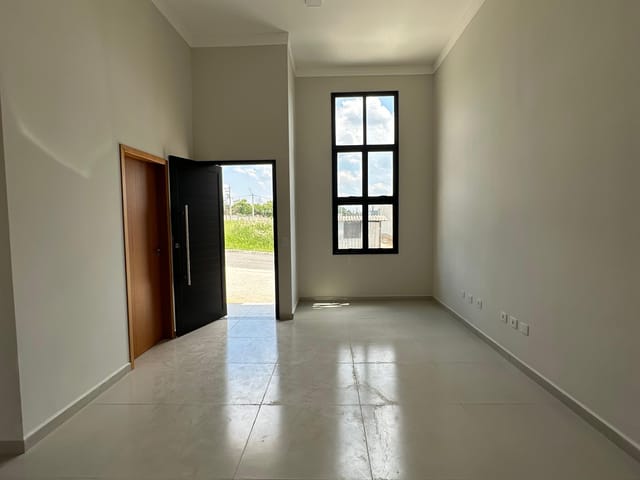 Casa 3 quartos e 1 banheiro, à venda, no bairro Loteamento Industrial Água Preta em Pindamonhangaba