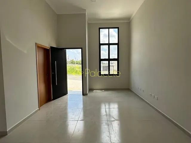 Casa 3 quartos e 1 banheiro, à venda, no bairro Loteamento Industrial Água Preta em Pindamonhangaba