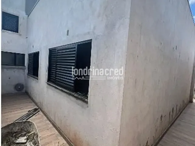 Casa com 74m² 3 quartos e 2 banheiros, à venda, no bairro Golden Park II em Londrina