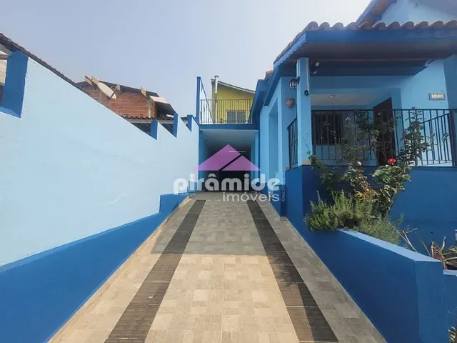 Casa com 250m² 3 quartos e 3 banheiros, para alugar, no bairro Vila Terezinha em São José dos Campos