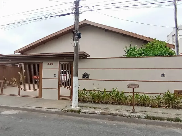 Casa com 720m² 4 quartos e 7 banheiros, à venda, no bairro Jardim Residencial Doutor Lessa em Pindamonhangaba