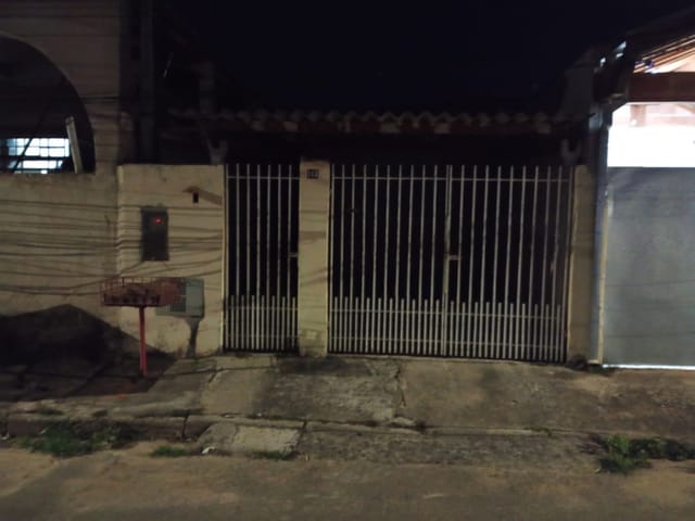 Casa com 125m² 2 quartos e 1 banheiro, à venda, no bairro Residencial Comercial Cidade Vista Alegre em Pindamonhangaba