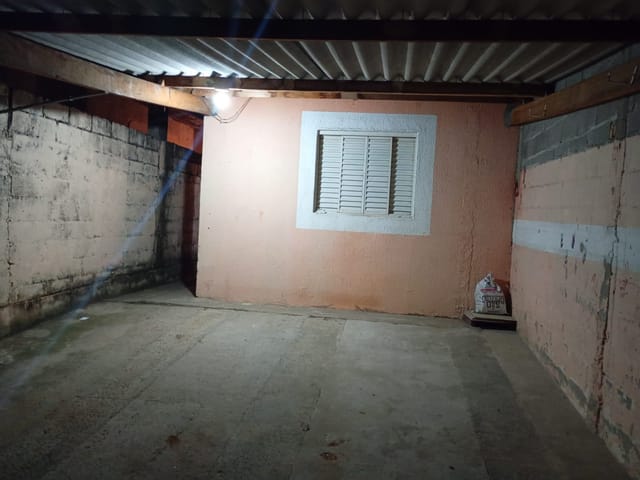 Casa com 125m² 2 quartos e 1 banheiro, à venda, no bairro Residencial Comercial Cidade Vista Alegre em Pindamonhangaba