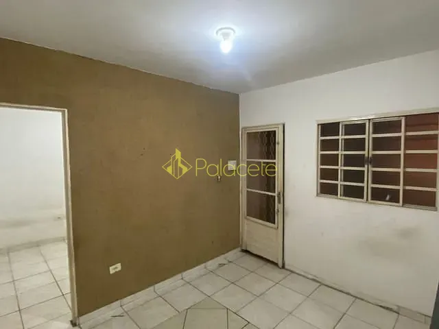 Casa com 125m² 2 quartos e 1 banheiro, à venda, no bairro Residencial Comercial Cidade Vista Alegre em Pindamonhangaba