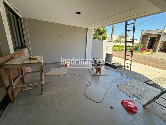 Casa com 128m² 3 quartos e 2 banheiros, à venda, no bairro CONDOMÍNIO MORADA DAS FLORES em Cambé