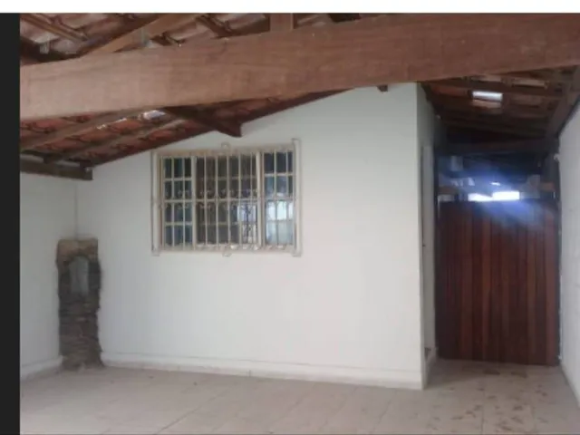 Casa 2 quartos e 1 banheiro, à venda, no bairro Comercial e Residencial Jardim Mariana em Pindamonhangaba