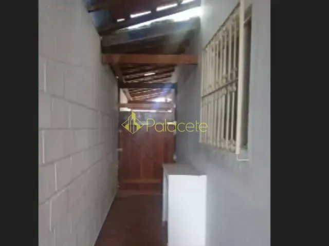 Casa 2 quartos e 1 banheiro, à venda, no bairro Comercial e Residencial Jardim Mariana em Pindamonhangaba