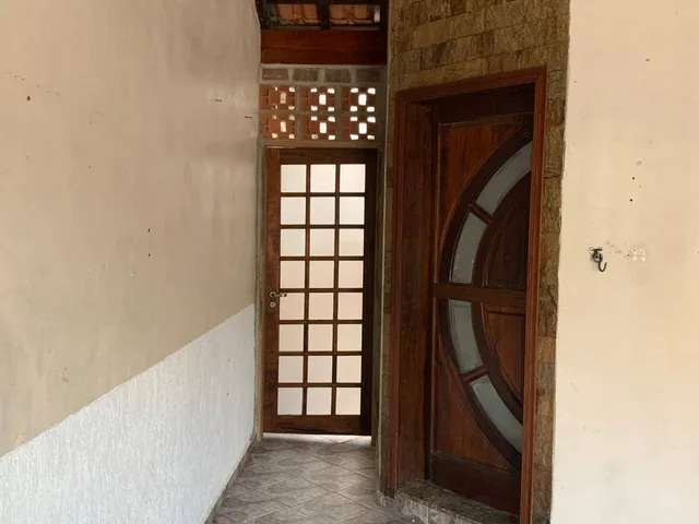 Casa 2 quartos e 1 banheiro, à venda, no bairro Comercial e Residencial Jardim Mariana em Pindamonhangaba