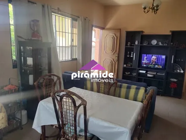 Casa com 718m² 3 quartos e 3 banheiros, à venda, no bairro São Francisco da Praia em São Sebastião