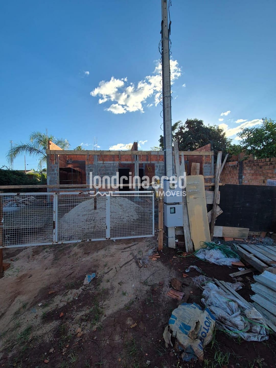 Casa, 3 quartos, 82 m² - Foto 1