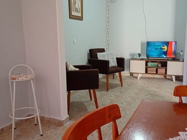 Casa com 246m² 2 quartos e 1 banheiro, à venda, no bairro Conjunto Habitacional Terra dos Ipês I (Sul) em Pindamonhangaba