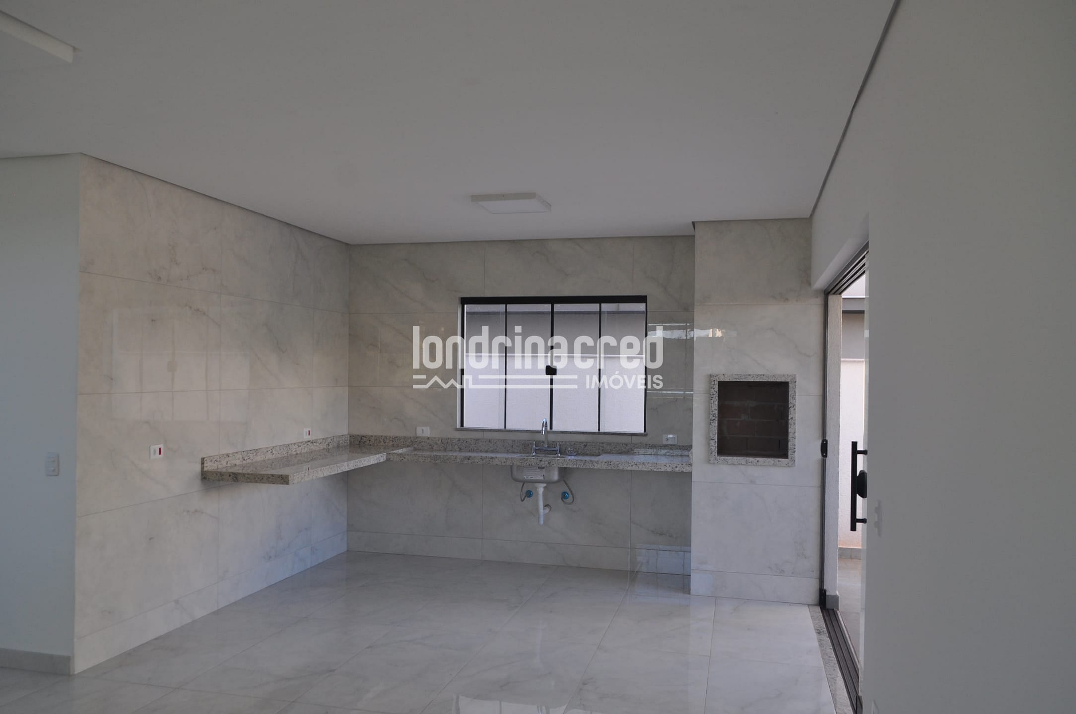 Casa, 4 quartos, 257 m² - Foto 3