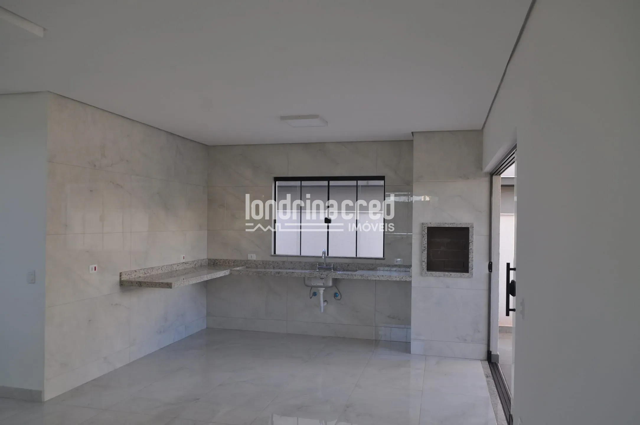 Casa, 4 quartos, 257 m² - Foto 3