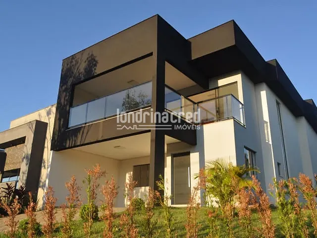 Casa com 317m² 4 quartos e 4 banheiros, à venda, no bairro CONDOMÍNIO ARAÇARI em Londrina