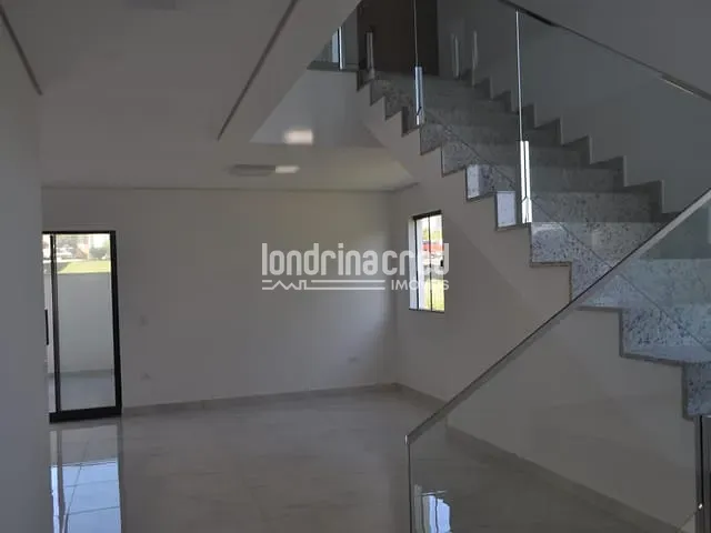 Casa com 317m² 4 quartos e 4 banheiros, à venda, no bairro CONDOMÍNIO ARAÇARI em Londrina