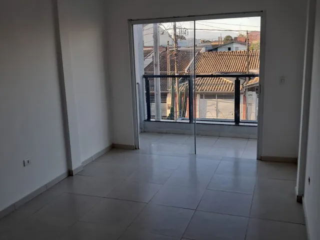 Casa 3 quartos e 2 banheiros, à venda, no bairro Conjunto Residencial Araretama em Pindamonhangaba