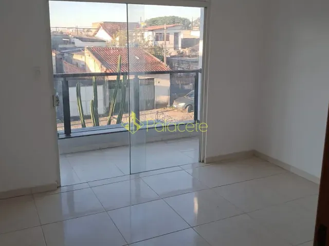 Casa 3 quartos e 2 banheiros, à venda, no bairro Conjunto Residencial Araretama em Pindamonhangaba