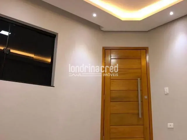 Casa com 156m² 2 quartos e 1 banheiro, à venda, no bairro Jardim Belém em Londrina