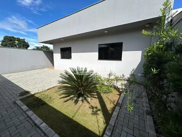 Casa com 156m² 2 quartos e 1 banheiro, à venda, no bairro Jardim Belém em Londrina