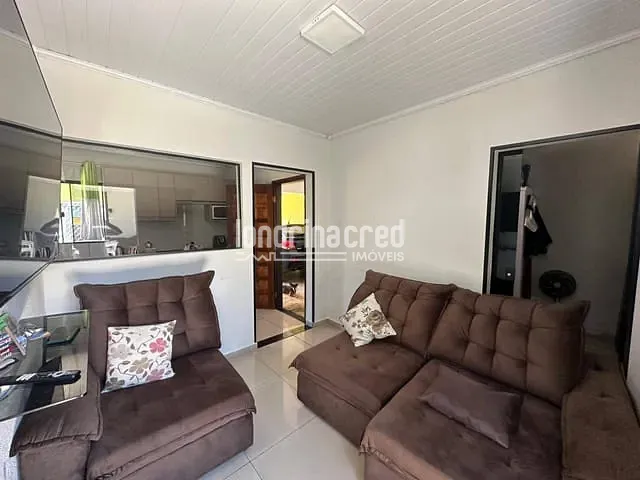 Casa com 200m² 2 quartos e 1 banheiro, à venda, no bairro Jardim Campos Verdes em Londrina