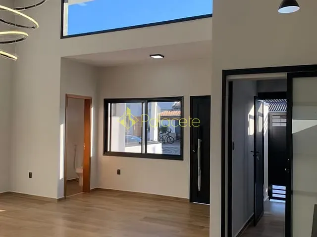 Casa com 175m² 3 quartos e 3 banheiros, à venda, no bairro Residencial Maricá em Pindamonhangaba
