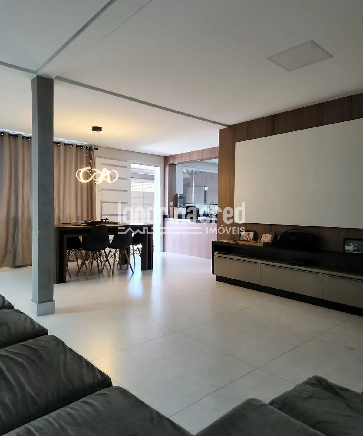Casa, 3 quartos, 250 m² - Foto 1