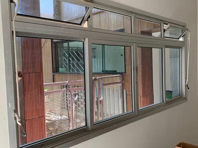 Casa 3 quartos e 3 banheiros, para alugar, no bairro Vila Rica em Pindamonhangaba