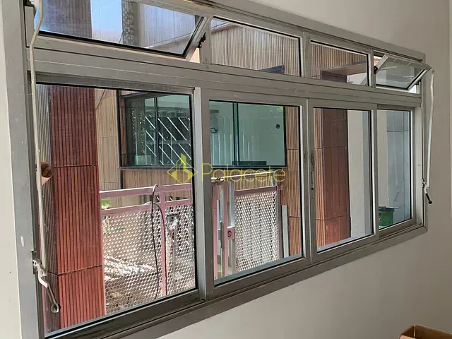 Casa 3 quartos e 3 banheiros, para alugar, no bairro Vila Rica em Pindamonhangaba