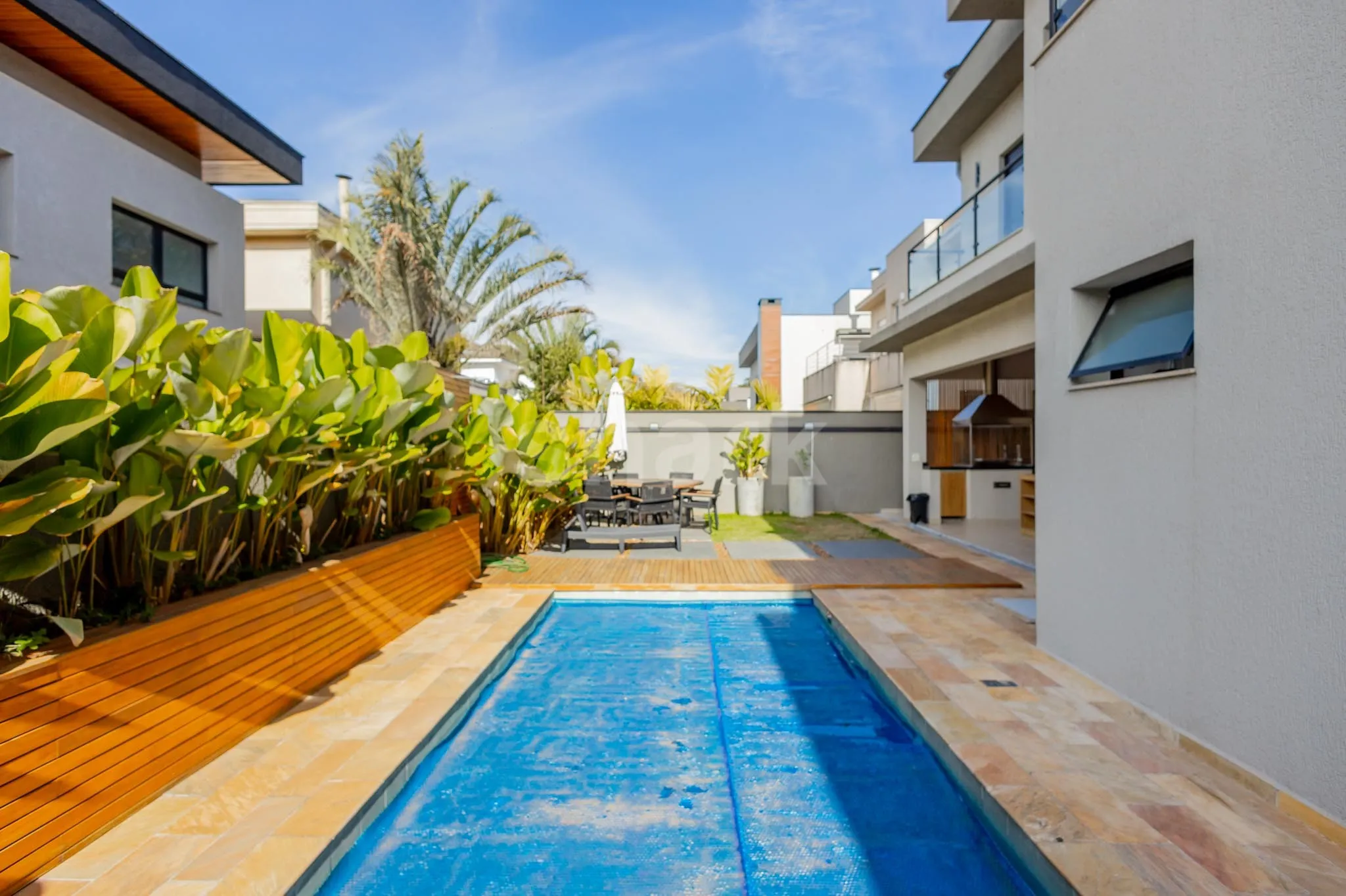 Casa em Tamboré — foto 3