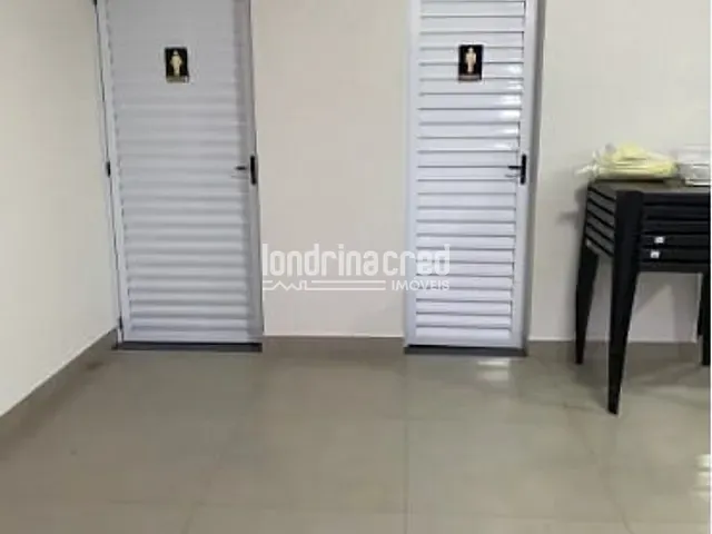 Casa com 250m², à venda, no bairro Conjunto Café em Londrina