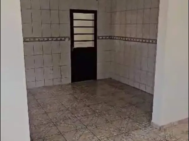 Casa com 320m² 6 quartos e 5 banheiros, à venda, no bairro Cidade Nova em Pindamonhangaba