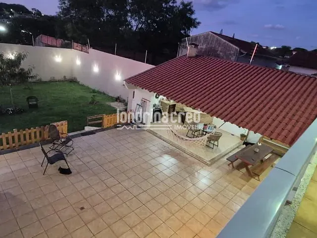 Casa com 540m² 4 quartos e 3 banheiros, à venda, no bairro San Fernando em Londrina