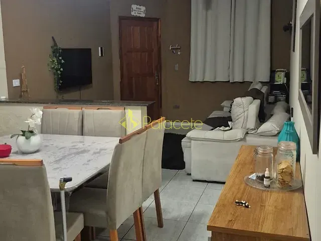 Casa com 150m² 2 quartos e 1 banheiro, à venda, no bairro Jardim Regina (Moreira César) em Pindamonhangaba